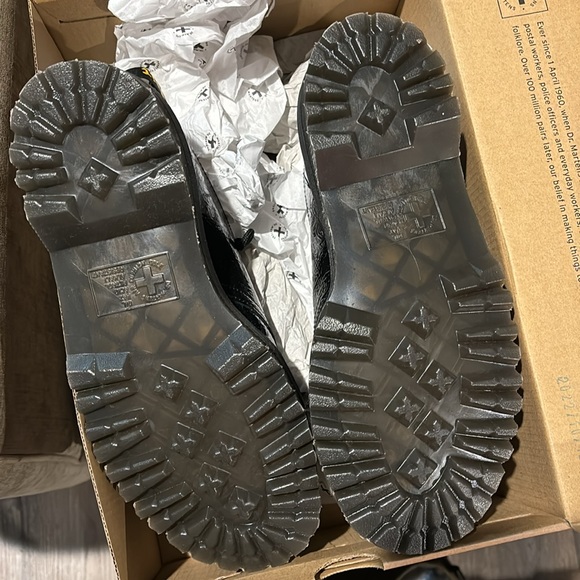 Dr Martens 1461 Quad TC Womens Size 8 Black Distressed Patent Leather - Picture 4 of 7